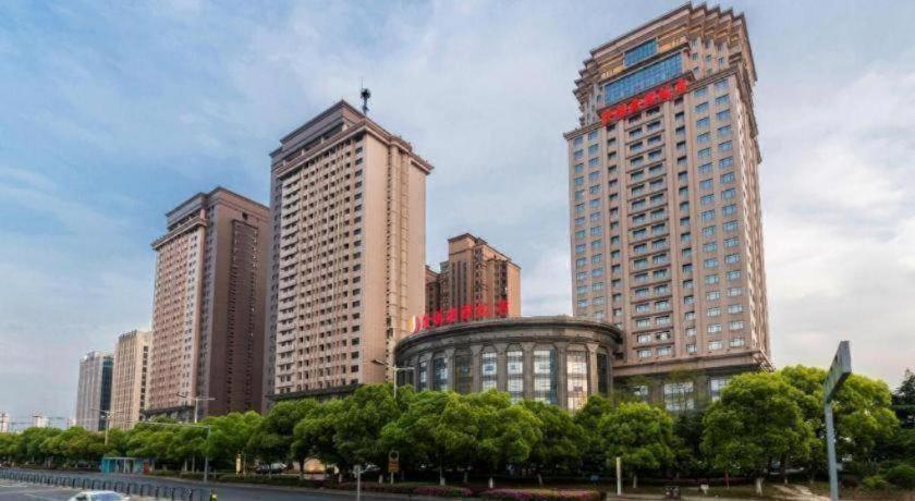 Longqi Jianguo Hotel Kunshan Suzhou  Exterior foto